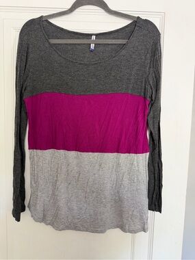 Planet Motherhood Maternity Colorblock Long Sleeve Tee - Gray & Magenta